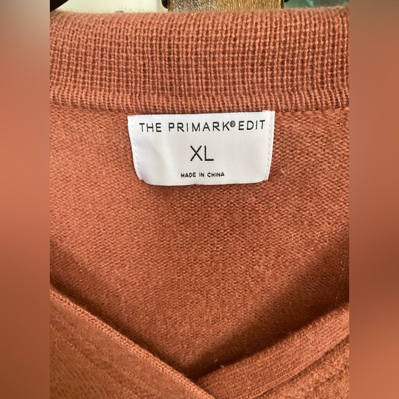 Primark Terracotta Knit XL with collar and bell sleeves - Picture 2 of 5